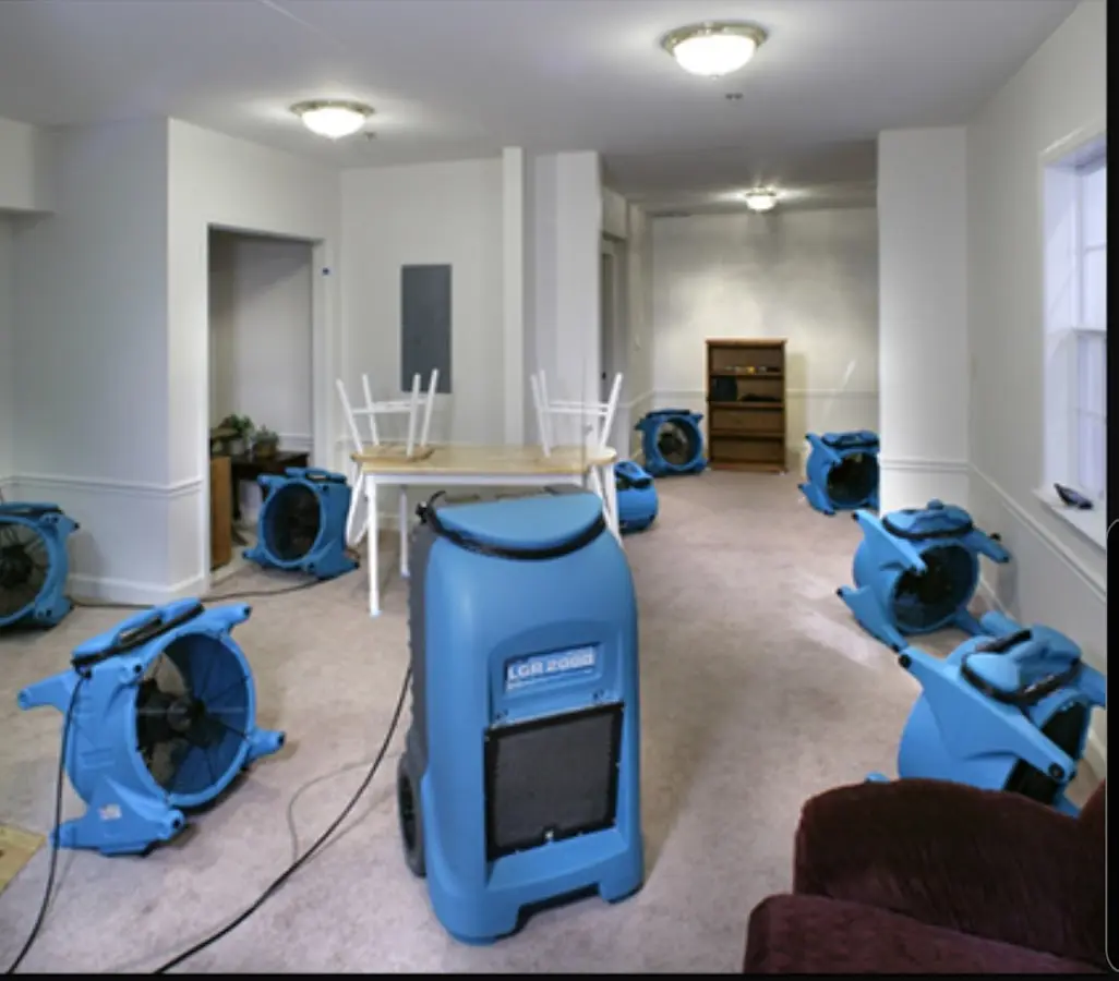 Air movers and dehumidifier setup for Water Extraction & Removal in Oak Park