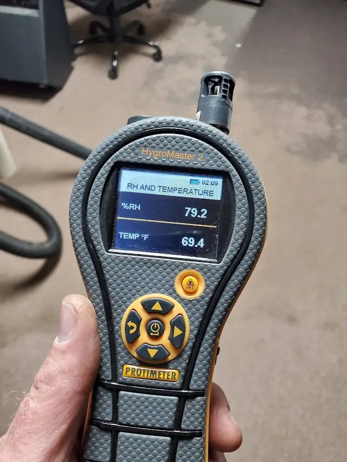 Moisture meter humidity assessment for Mold Remediation & Removal in Oak Park